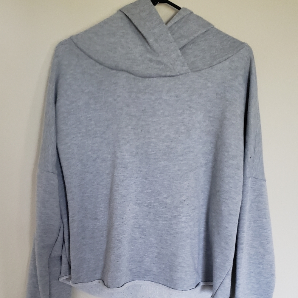 Gray Hoodie crop-top